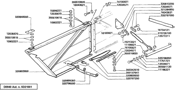 E10(01) SIDE WALL GUARDS, R.H.